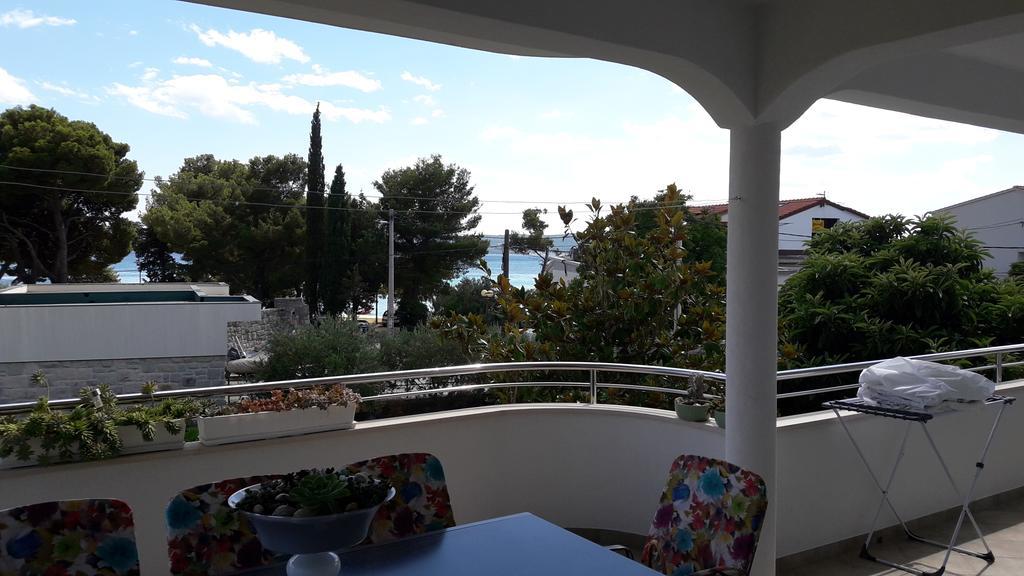Villa-Apartments Karmel Kaštela Eksteriør billede