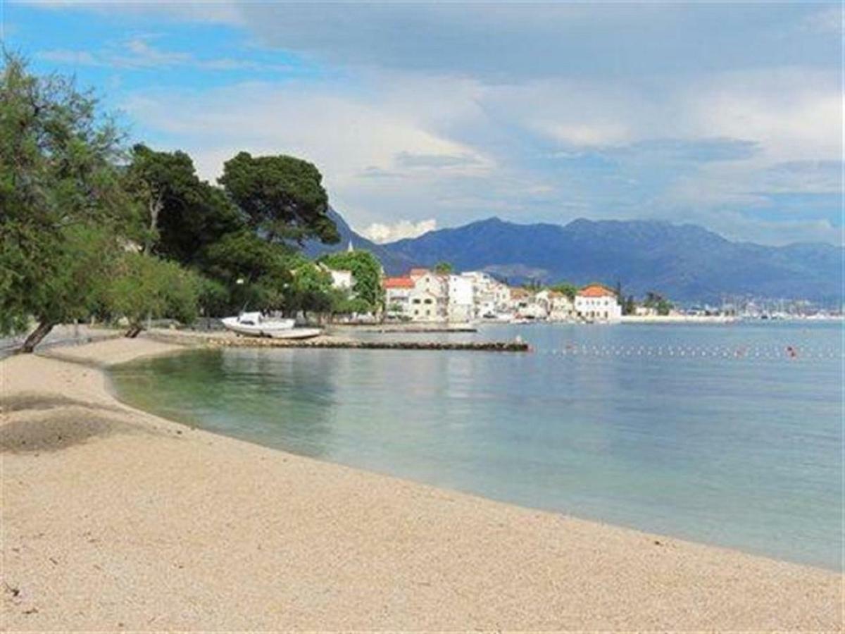 Villa-Apartments Karmel Kaštela Eksteriør billede